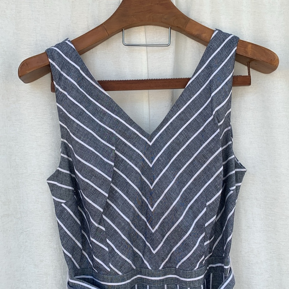 Loft Striped V Neck Cropped Jumpsuit - Picture 4 of 13
